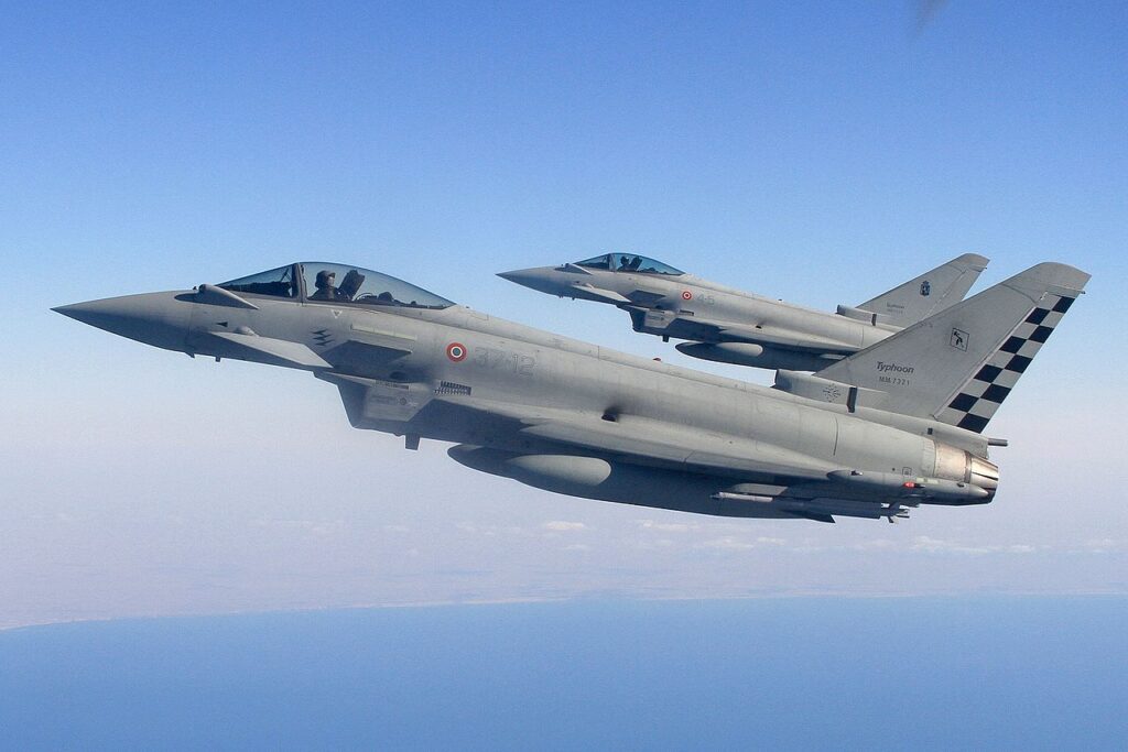 Per la famiglia del pilota morto a bordo dell’Eurofighter precipitato a Trapani, la causa è stata un’avaria