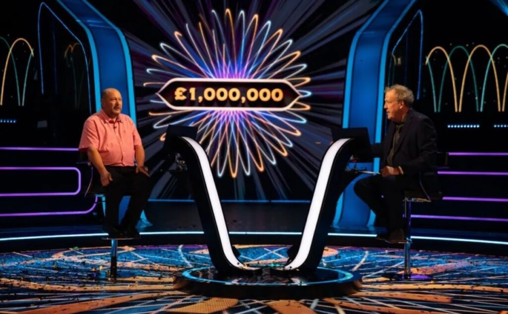 Dopo le controverse dichiarazioni su Meghan Markle quella in produzione sarà l’ultima stagione di “Chi Vuol Essere Milionario?” con Jeremy Clarkson alla conduzione