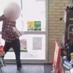 Australia: uomo cerca di rubare alcolici ma le porte del negozio non si aprono e resta chiuso dentro