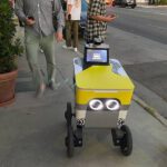 Uber Eats Serve Robotics