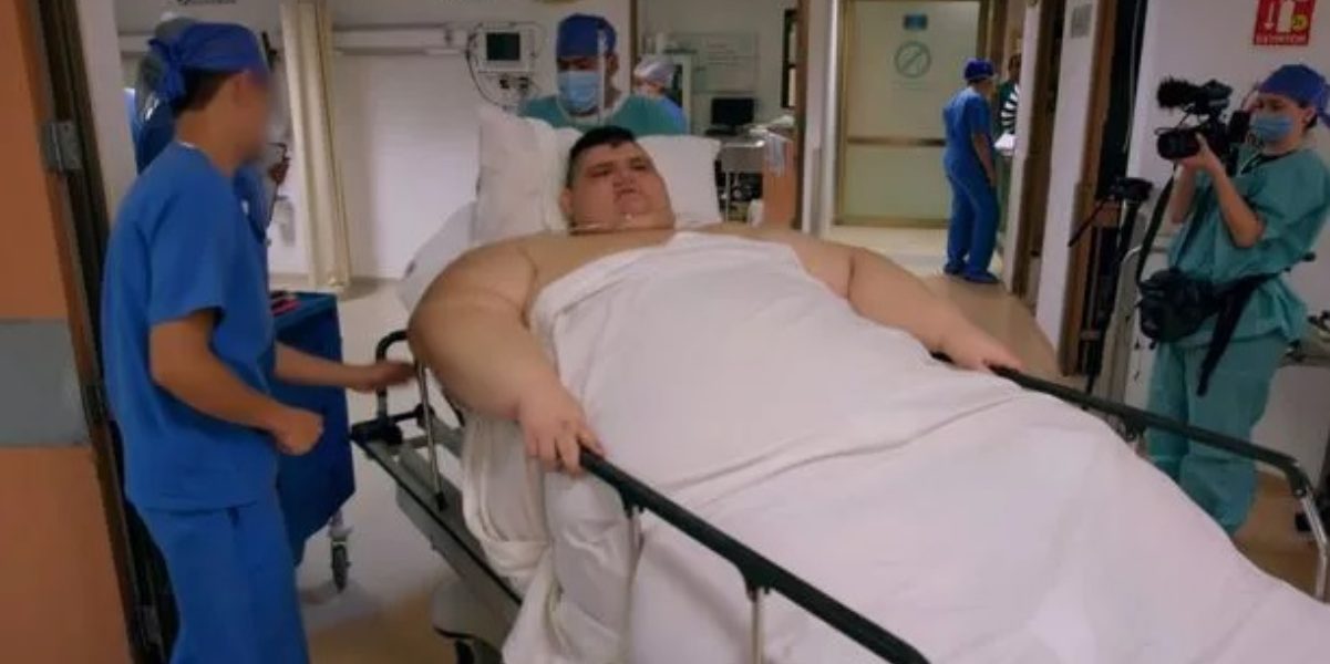 Da 600 kg a 270 kg: ecco come l’uomo più grasso del mondo è riuscito a perdere 330 kg