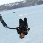 Nuova Zelanda: uomo fa bungee jumping 941 volte in un solo giorno. È record.