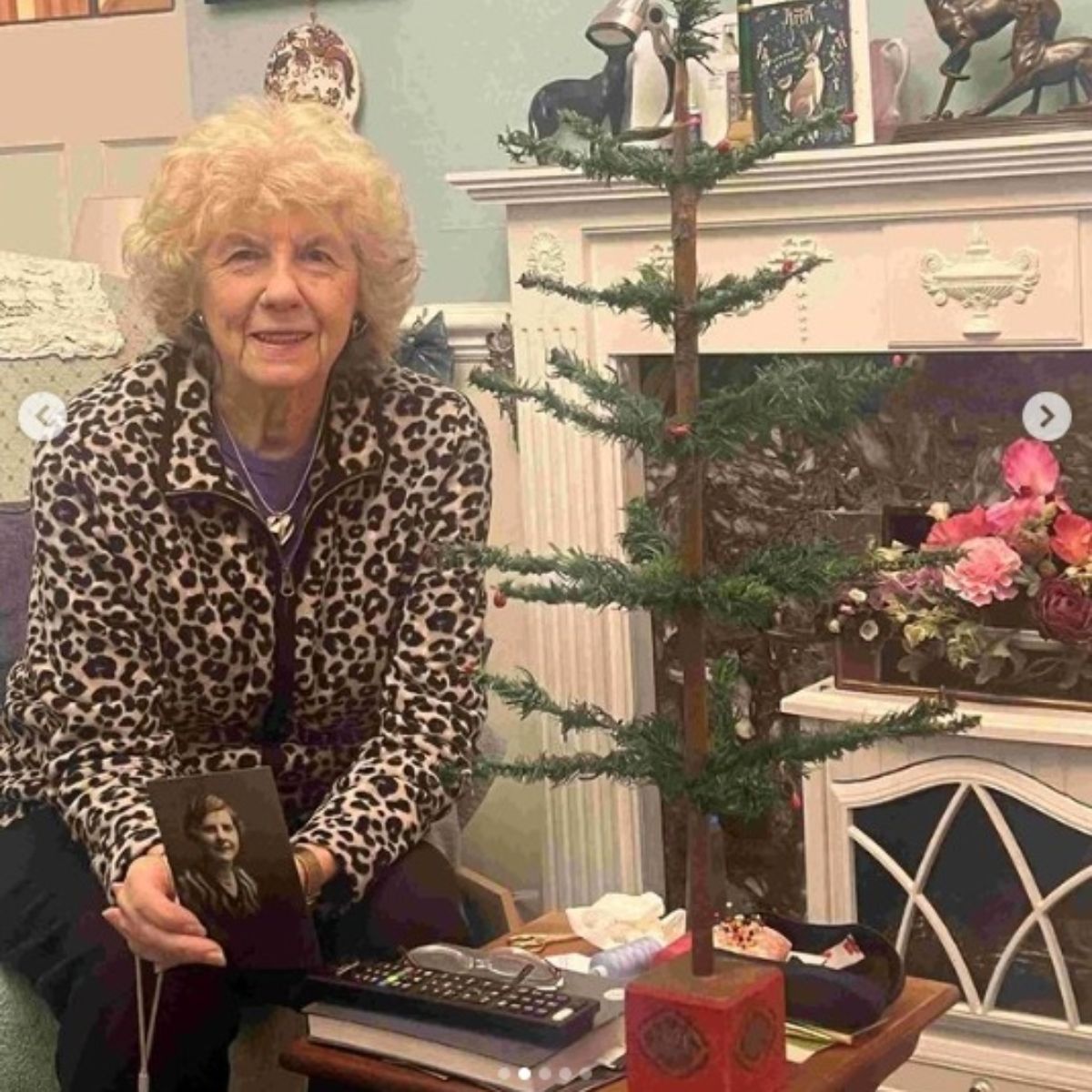 Albero di Natale di 103 anni venduto all’asta per quasi 4000 Euro