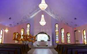 1-2-3 1-2-3: I matrimoni a Las Vegas potrebbero stabilire un nuovo record alla vigilia di Capodanno 1-2-3 1-2-3: I matrimoni a Las Vegas potrebbero stabilire un nuovo record alla vigilia di Capodanno