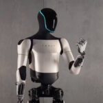 Optimus Gen 2 il nuovo robot di Tesla. Elon Musk ha svelato al mondo la seconda generazione del robot umanoide di Tesla