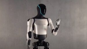 Optimus Gen 2 il nuovo robot di Tesla. Elon Musk ha svelato al mondo la seconda generazione del robot umanoide di Tesla