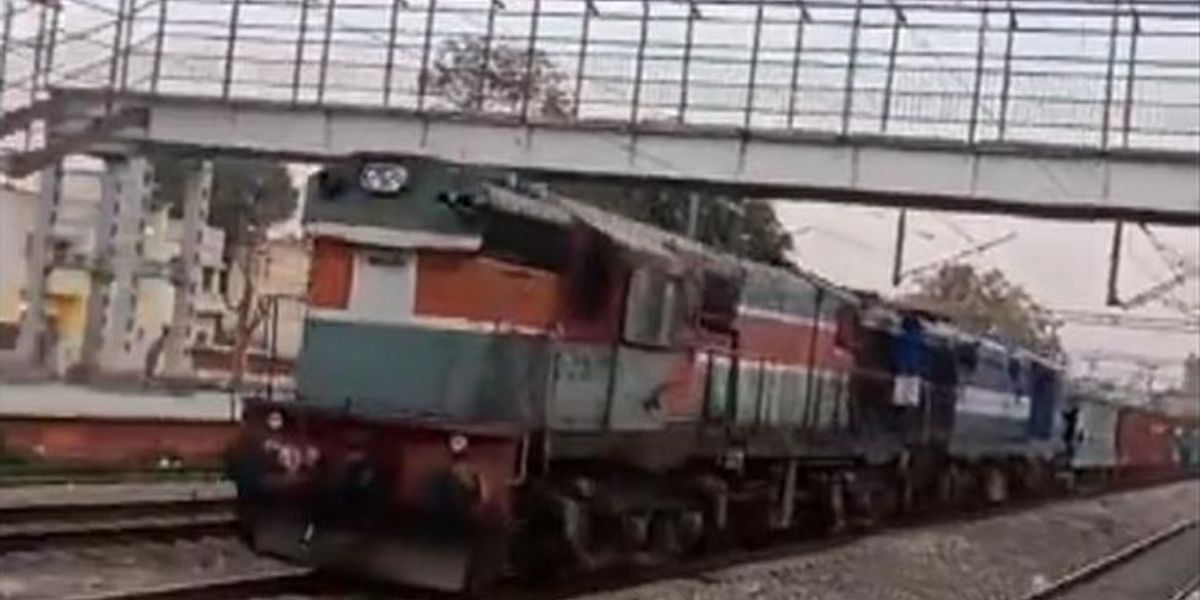 [Video] India: treno merci senza conducente percorre più di 70 km ad alta velocità prima di fermarsi