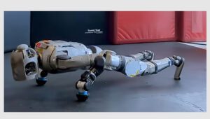 Atlas: Il Robot Umanoide di Boston Dynamics Alza l'Asticella Il Robot umanoide Atlas: scopri come Boston Dynamics sta spingendo i confini della robotica avanzata implementando nuove funzioni.