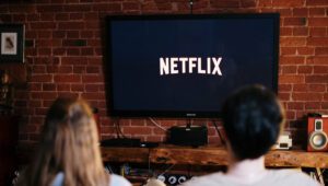 Le Tariffe Streaming Aumentano, ma la Qualità Diminuisce: Una Crisi per i Consumatori? Calo soddisfazione nello streaming: Le tariffe degli abbonamenti aumentano, ma la qualità dei contenuti delle piattaforme sembra peggiorare