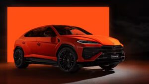 Lamborghini Urus SE 2025 combina potenza elettrificata e lusso quotidiano. Scopri il SUV che ridefinisce le regole dell’automobile di lusso