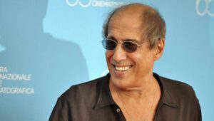 Adriano Celentano: Biografia di un'icona italiana Adriano Celentano biografia: scopri la vita, la carriera e l'impatto culturale del celebre cantante e attore italiano in 1000 parole.