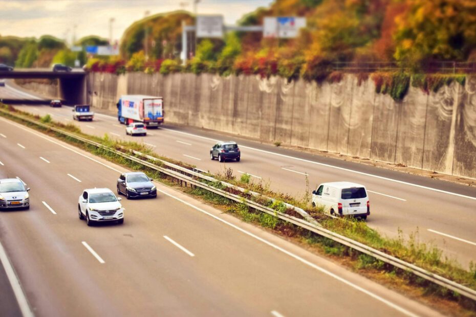 Come funzionano i nuovi tutor in autostrada? E' una domanda che nasce spontanea e in modo particolare ora con i nuovi modelli!