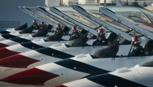 Air Force Thunderbirds takes flight on Netflix, revealing the training, risks, and precision behind America's elite aerial team.
