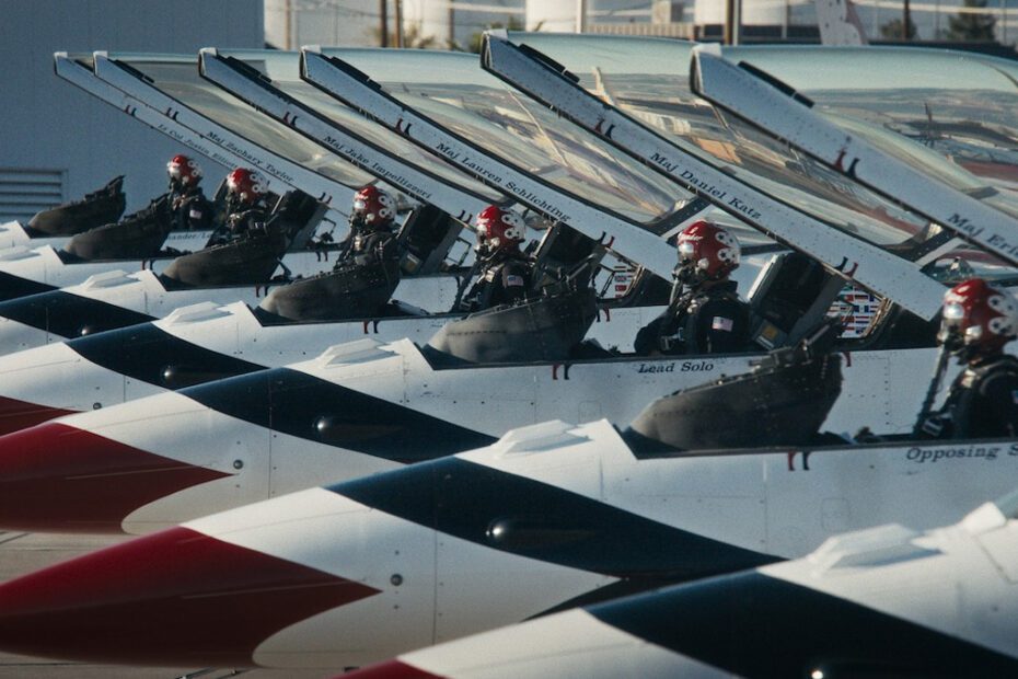 Air Force Thunderbirds takes flight on Netflix, revealing the training, risks, and precision behind America's elite aerial team.