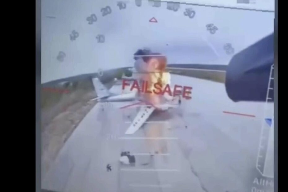 Attacco dei droni: come l’Ucraina ha colpito gli aeroporti russi e usato i social per conquistare l’opinione pubblica globale.