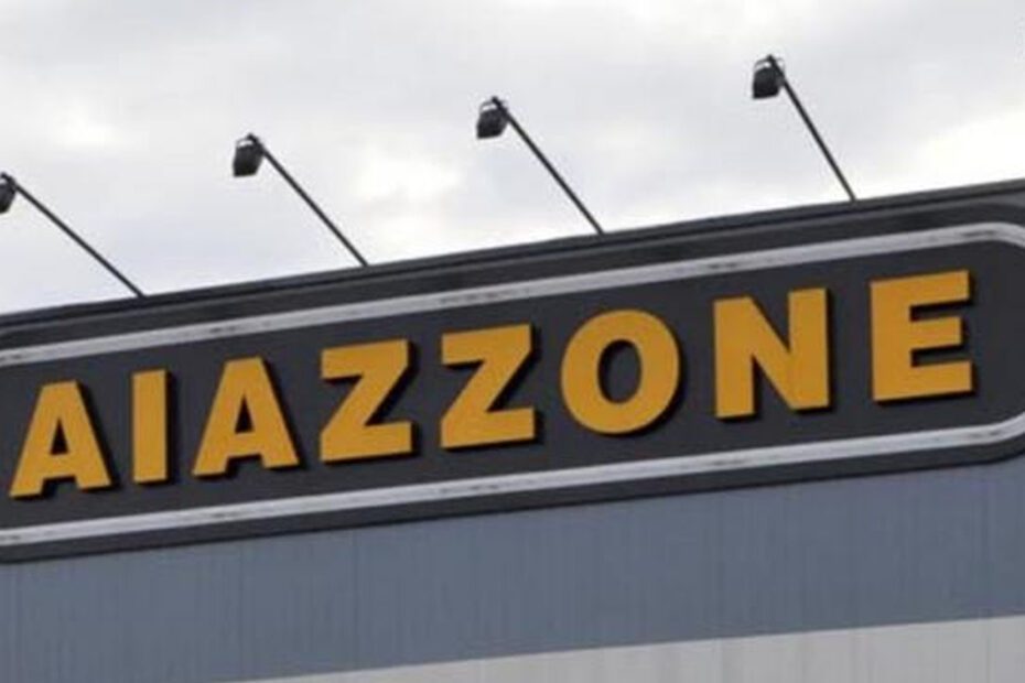 Fallimento Aiazzone: come un impero di mobili, pubblicità e fiducia si sgretolò, lasciando dietro di sé ferite economiche e umane profonde