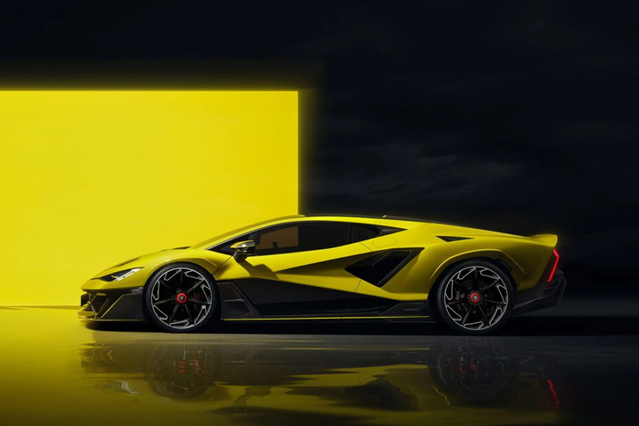 Lamborghini Fenomeno è l’hypercar plug-in più veloce di sempre: 1.080 CV, design esclusivo e solo pochi esemplari da 3,5 milioni di dollari.