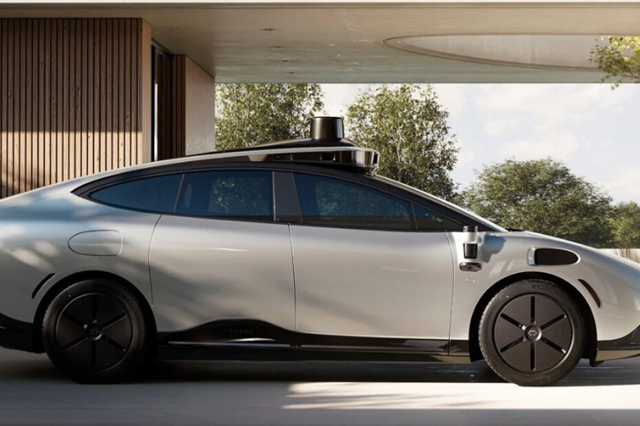 Robocar Tensor è il primo veicolo autonomo di livello 4 per uso privato. Arriva dal 2026 in USA, Europa e Medio Oriente.