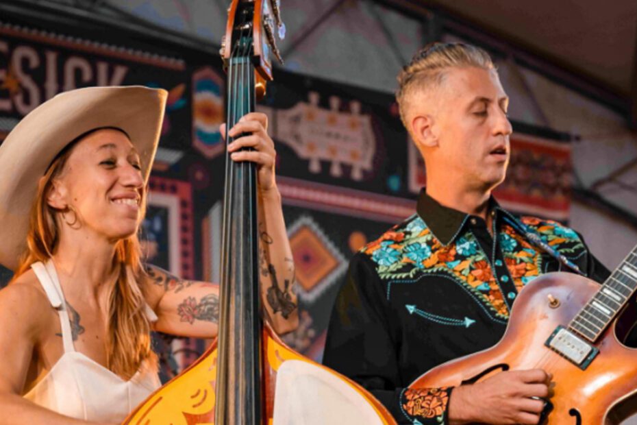 Lovesick Duo country: dal rock’n’roll italiano ai palchi internazionali, tra album, collaborazioni e successi nel western swing.